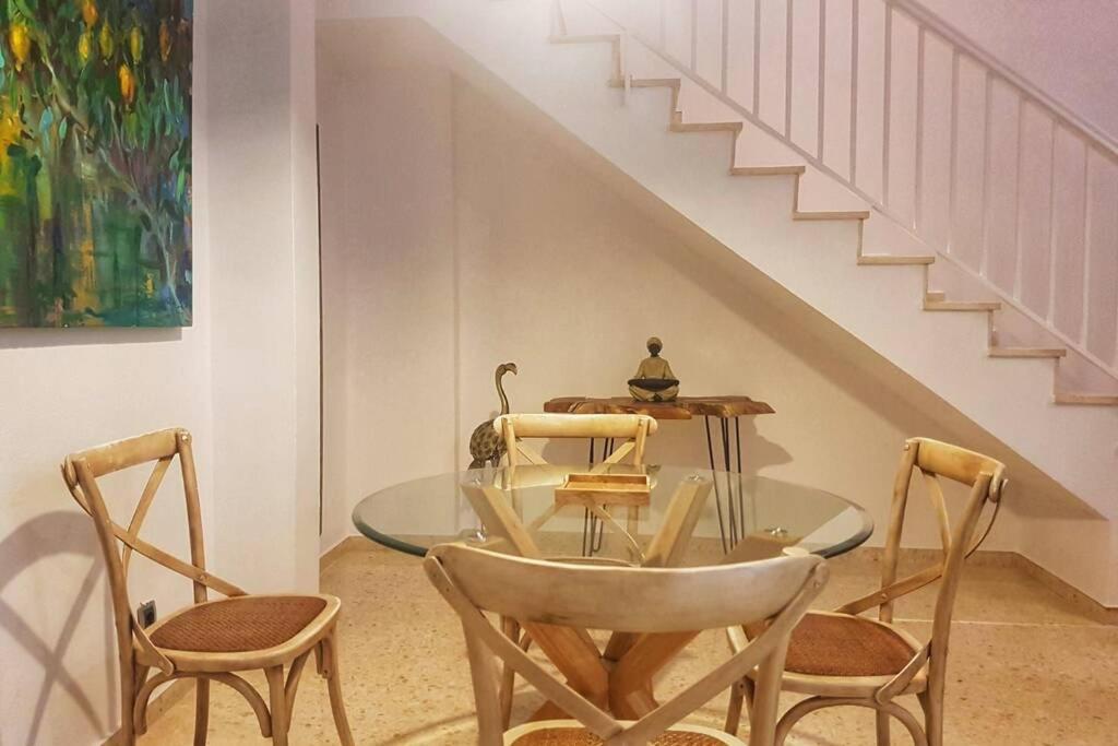 Апартаменты El Patio De San Bernardo Севилья Экстерьер фото